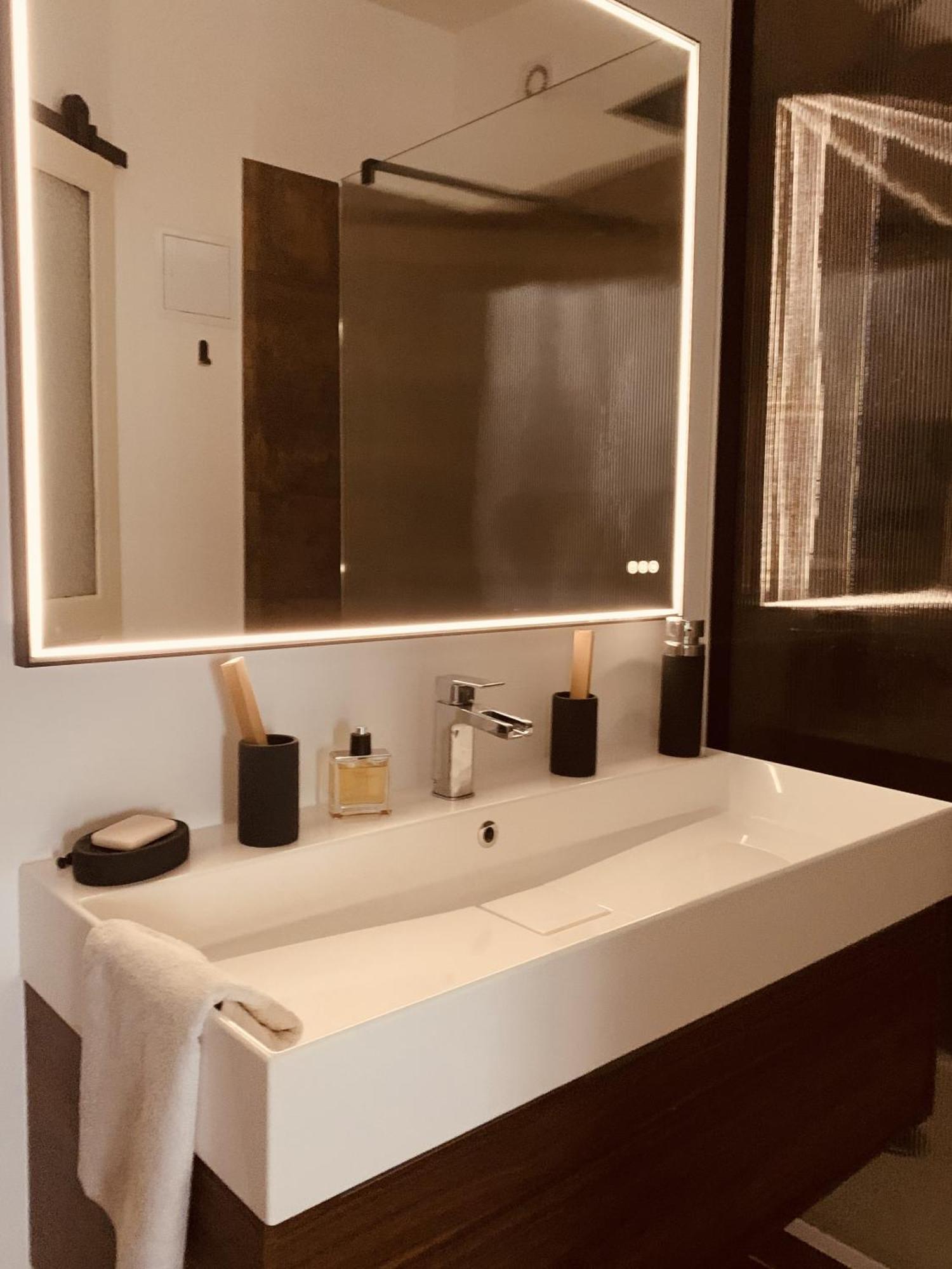 Casa Roma Montpellier Bed&Breakfast Chambres D Hote Exterior photo